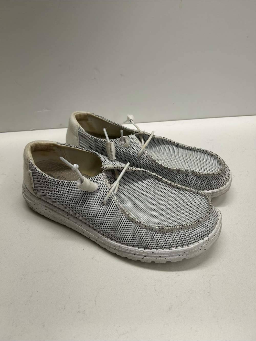 Hey Dude Woman’s Wendy Casual Lightweight Slip-On Shoes in White and Gray Size 8